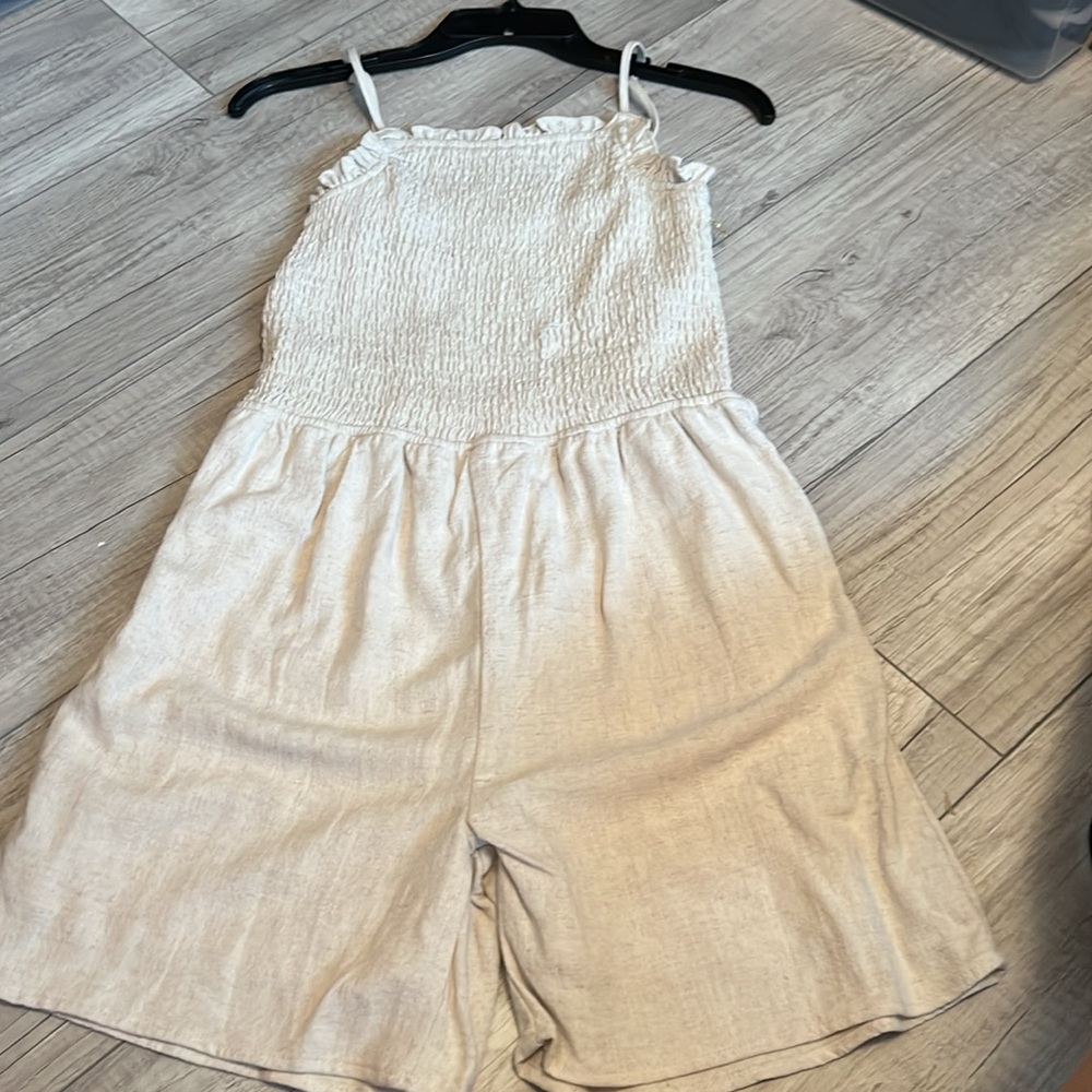 CHELSEA AND VIOLET BEIGH ROMBER  GIRLS SIZE XL